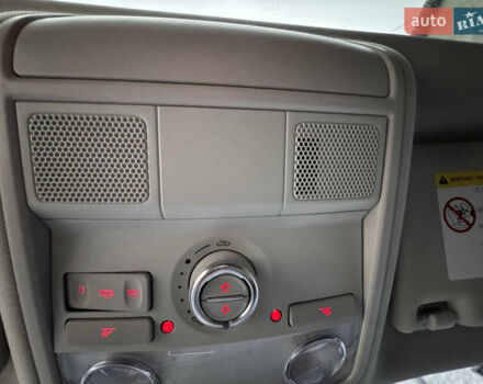 Черный Фольксваген Пассат, объемом двигателя 1.97 л и пробегом 299 тыс. км за 10800 $, фото 18 на Automoto.ua