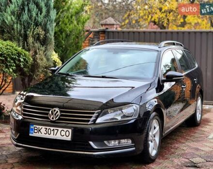 Черный Фольксваген Пассат, объемом двигателя 1.6 л и пробегом 195 тыс. км за 9700 $, фото 4 на Automoto.ua