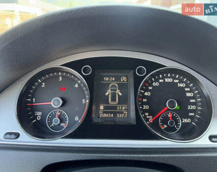 Черный Фольксваген Пассат, объемом двигателя 2 л и пробегом 258 тыс. км за 13500 $, фото 24 на Automoto.ua