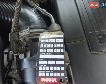 Черный Фольксваген Пассат, объемом двигателя 1.97 л и пробегом 294 тыс. км за 12000 $, фото 22 на Automoto.ua