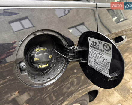 Черный Фольксваген Пассат, объемом двигателя 1.97 л и пробегом 299 тыс. км за 10800 $, фото 21 на Automoto.ua