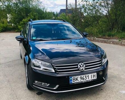 Черный Фольксваген Пассат, объемом двигателя 1.97 л и пробегом 259 тыс. км за 11400 $, фото 4 на Automoto.ua
