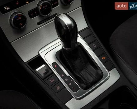 Чорний Фольксваген Пассат, об'ємом двигуна 2 л та пробігом 283 тис. км за 11300 $, фото 51 на Automoto.ua