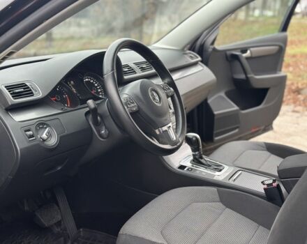 Черный Фольксваген Пассат, объемом двигателя 2 л и пробегом 253 тыс. км за 10700 $, фото 6 на Automoto.ua