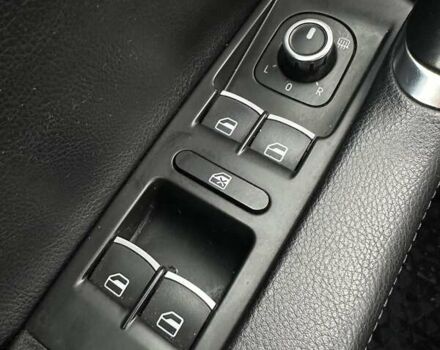 Черный Фольксваген Пассат, объемом двигателя 1.6 л и пробегом 245 тыс. км за 11999 $, фото 23 на Automoto.ua