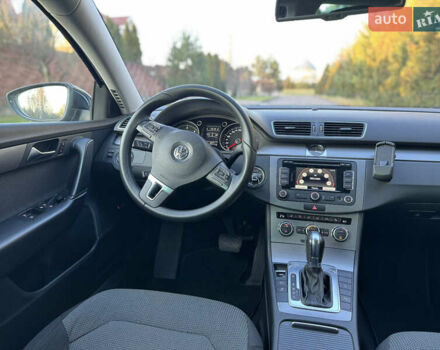 Чорний Фольксваген Пассат, об'ємом двигуна 2 л та пробігом 244 тис. км за 12550 $, фото 42 на Automoto.ua