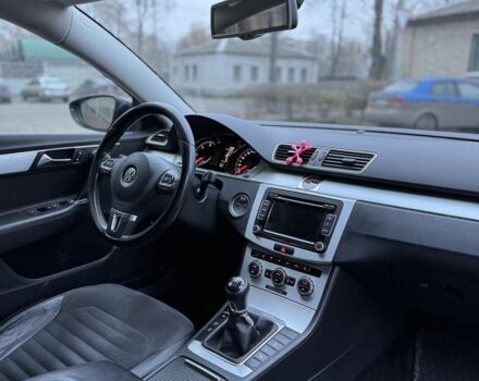 Чорний Фольксваген Пассат, об'ємом двигуна 1.6 л та пробігом 280 тис. км за 5200 $, фото 20 на Automoto.ua