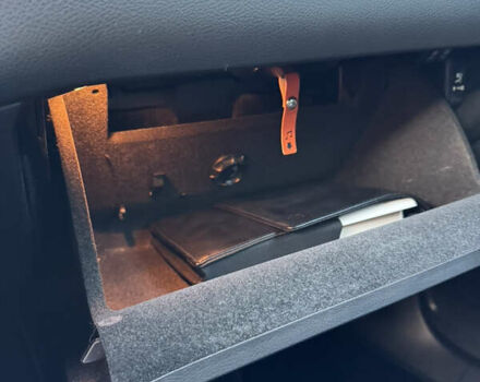 Чорний Фольксваген Пассат, об'ємом двигуна 2 л та пробігом 244 тис. км за 12750 $, фото 66 на Automoto.ua