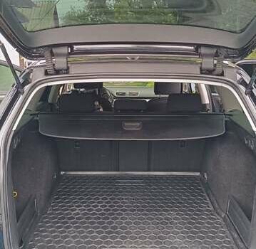 Черный Фольксваген Пассат, объемом двигателя 1.97 л и пробегом 251 тыс. км за 12999 $, фото 8 на Automoto.ua