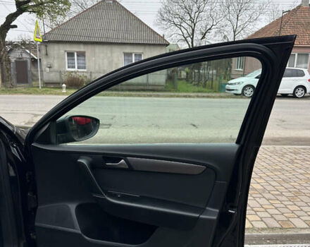 Чорний Фольксваген Пассат, об'ємом двигуна 1.97 л та пробігом 257 тис. км за 11500 $, фото 23 на Automoto.ua