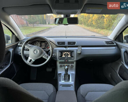 Чорний Фольксваген Пассат, об'ємом двигуна 2 л та пробігом 244 тис. км за 12750 $, фото 30 на Automoto.ua