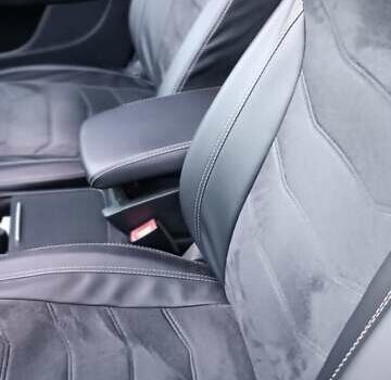 Черный Фольксваген Пассат, объемом двигателя 1.6 л и пробегом 270 тыс. км за 11000 $, фото 7 на Automoto.ua