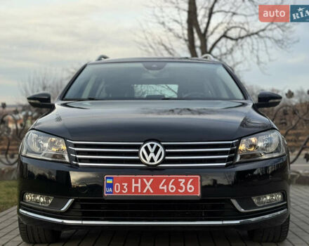 Черный Фольксваген Пассат, объемом двигателя 1.6 л и пробегом 213 тыс. км за 11900 $, фото 10 на Automoto.ua