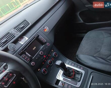 Черный Фольксваген Пассат, объемом двигателя 1.6 л и пробегом 270 тыс. км за 11000 $, фото 22 на Automoto.ua