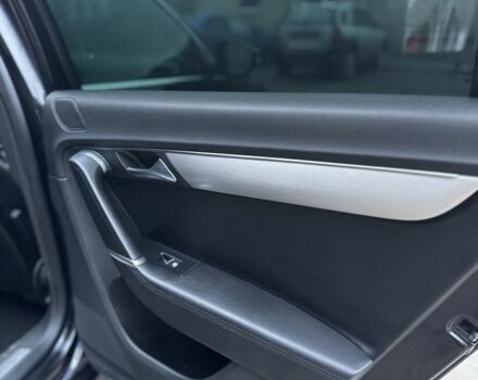 Чорний Фольксваген Пассат, об'ємом двигуна 1.6 л та пробігом 280 тис. км за 5200 $, фото 22 на Automoto.ua