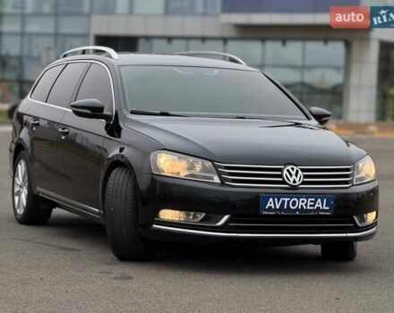 Чорний Фольксваген Пассат, об'ємом двигуна 2 л та пробігом 283 тис. км за 11300 $, фото 3 на Automoto.ua