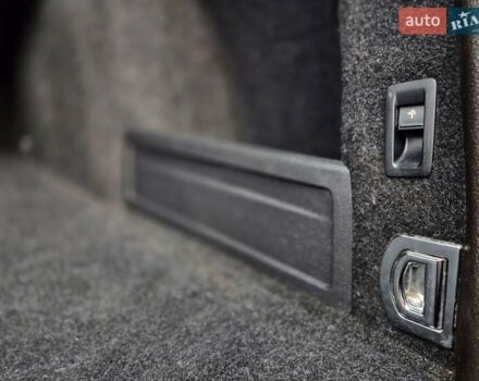 Черный Фольксваген Пассат, объемом двигателя 1.6 л и пробегом 195 тыс. км за 9700 $, фото 41 на Automoto.ua