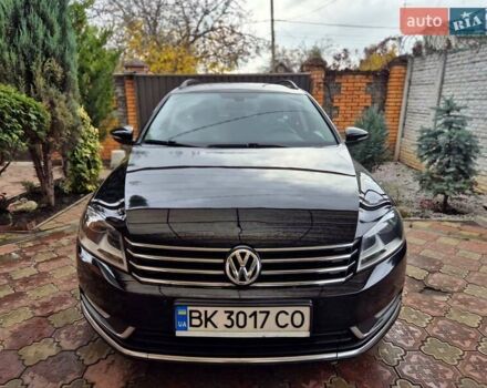 Черный Фольксваген Пассат, объемом двигателя 1.6 л и пробегом 195 тыс. км за 9700 $, фото 9 на Automoto.ua