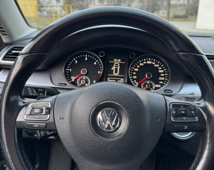 Черный Фольксваген Пассат, объемом двигателя 1.97 л и пробегом 300 тыс. км за 11800 $, фото 15 на Automoto.ua