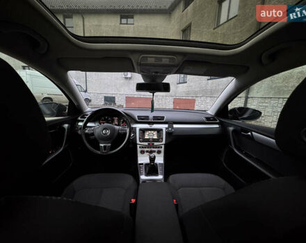 Черный Фольксваген Пассат, объемом двигателя 1.97 л и пробегом 299 тыс. км за 10800 $, фото 16 на Automoto.ua