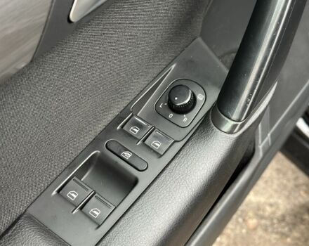 Черный Фольксваген Пассат, объемом двигателя 2 л и пробегом 253 тыс. км за 10700 $, фото 17 на Automoto.ua