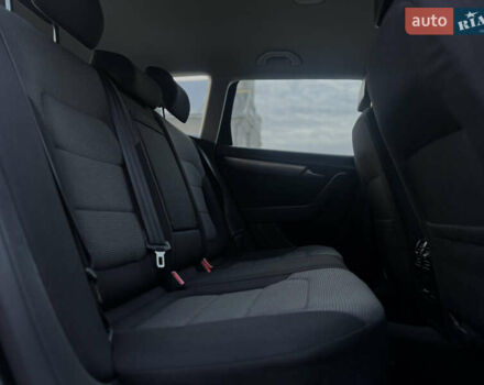 Черный Фольксваген Пассат, объемом двигателя 1.6 л и пробегом 213 тыс. км за 11900 $, фото 80 на Automoto.ua