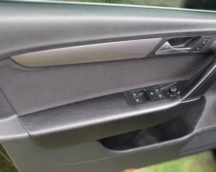 Черный Фольксваген Пассат, объемом двигателя 1.97 л и пробегом 251 тыс. км за 12999 $, фото 15 на Automoto.ua