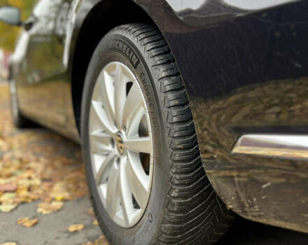 Черный Фольксваген Пассат, объемом двигателя 1.97 л и пробегом 315 тыс. км за 11000 $, фото 16 на Automoto.ua