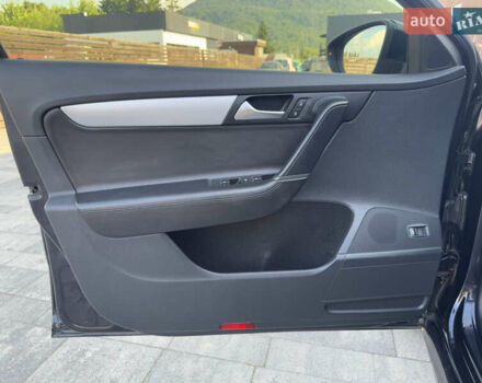 Черный Фольксваген Пассат, объемом двигателя 2 л и пробегом 258 тыс. км за 13500 $, фото 21 на Automoto.ua