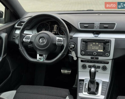 Чорний Фольксваген Пассат, об'ємом двигуна 2 л та пробігом 249 тис. км за 13200 $, фото 52 на Automoto.ua