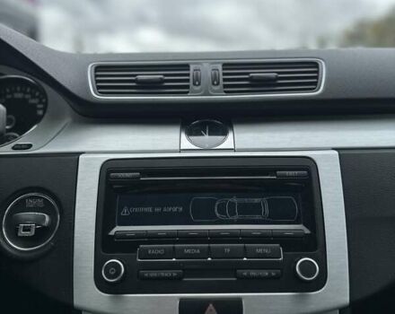 Черный Фольксваген Пассат, объемом двигателя 1.6 л и пробегом 245 тыс. км за 11999 $, фото 44 на Automoto.ua