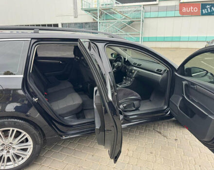 Черный Фольксваген Пассат, объемом двигателя 1.97 л и пробегом 200 тыс. км за 11600 $, фото 7 на Automoto.ua