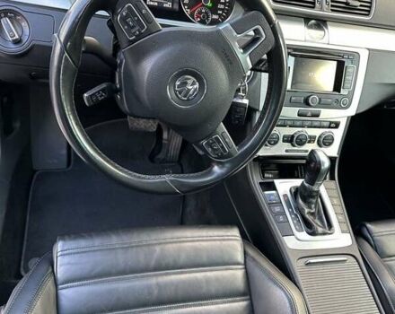 Черный Фольксваген Пассат, объемом двигателя 2 л и пробегом 228 тыс. км за 13400 $, фото 3 на Automoto.ua