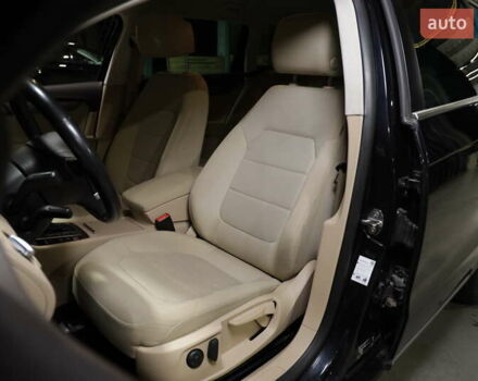 Чорний Фольксваген Пассат, об'ємом двигуна 0 л та пробігом 278 тис. км за 12500 $, фото 19 на Automoto.ua