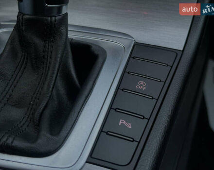 Черный Фольксваген Пассат, объемом двигателя 1.6 л и пробегом 213 тыс. км за 11900 $, фото 54 на Automoto.ua