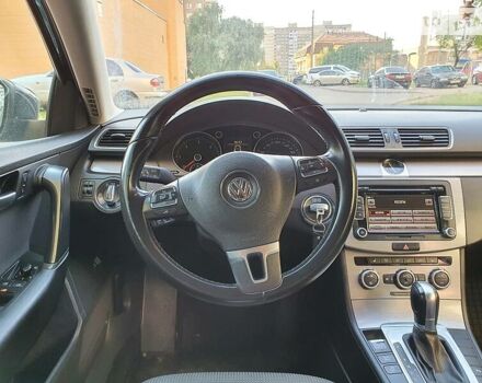 Черный Фольксваген Пассат, объемом двигателя 2 л и пробегом 225 тыс. км за 11400 $, фото 3 на Automoto.ua