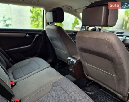 Черный Фольксваген Пассат, объемом двигателя 1.6 л и пробегом 195 тыс. км за 9700 $, фото 61 на Automoto.ua