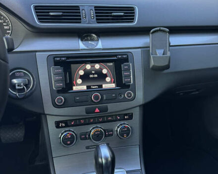 Чорний Фольксваген Пассат, об'ємом двигуна 2 л та пробігом 244 тис. км за 12750 $, фото 50 на Automoto.ua