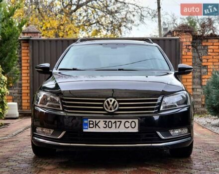 Черный Фольксваген Пассат, объемом двигателя 1.6 л и пробегом 195 тыс. км за 9700 $, фото 8 на Automoto.ua
