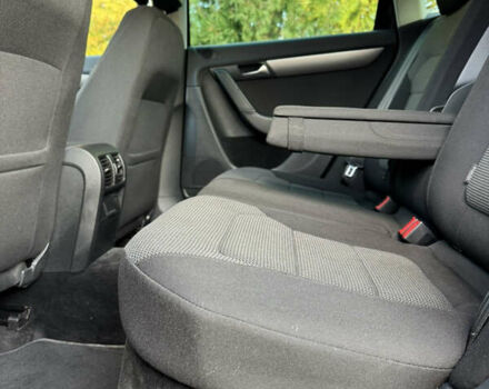 Чорний Фольксваген Пассат, об'ємом двигуна 2 л та пробігом 244 тис. км за 12750 $, фото 69 на Automoto.ua