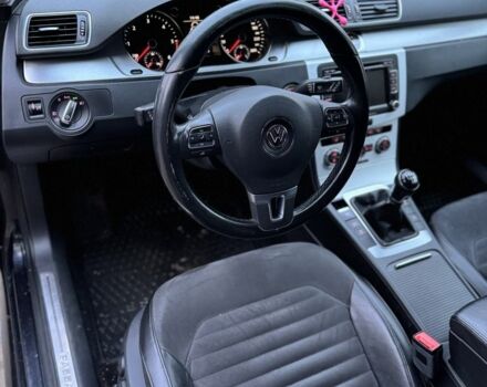 Чорний Фольксваген Пассат, об'ємом двигуна 1.6 л та пробігом 280 тис. км за 5200 $, фото 13 на Automoto.ua