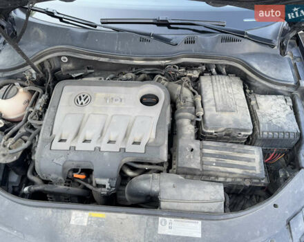 Черный Фольксваген Пассат, объемом двигателя 2 л и пробегом 258 тыс. км за 13500 $, фото 30 на Automoto.ua