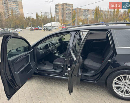 Черный Фольксваген Пассат, объемом двигателя 1.97 л и пробегом 200 тыс. км за 11600 $, фото 6 на Automoto.ua