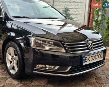 Черный Фольксваген Пассат, объемом двигателя 1.6 л и пробегом 195 тыс. км за 9700 $, фото 14 на Automoto.ua