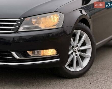 Чорний Фольксваген Пассат, об'ємом двигуна 2 л та пробігом 283 тис. км за 11300 $, фото 4 на Automoto.ua