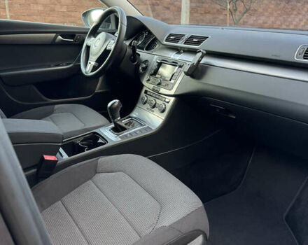 Чорний Фольксваген Пассат, об'ємом двигуна 2 л та пробігом 244 тис. км за 12550 $, фото 33 на Automoto.ua