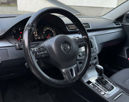 Черный Фольксваген Пассат, объемом двигателя 1.97 л и пробегом 300 тыс. км за 11800 $, фото 12 на Automoto.ua