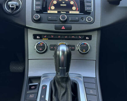 Чорний Фольксваген Пассат, об'ємом двигуна 2 л та пробігом 244 тис. км за 12750 $, фото 51 на Automoto.ua