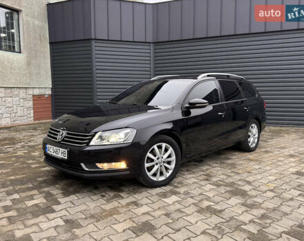 Черный Фольксваген Пассат, объемом двигателя 1.97 л и пробегом 299 тыс. км за 10800 $, фото 1 на Automoto.ua