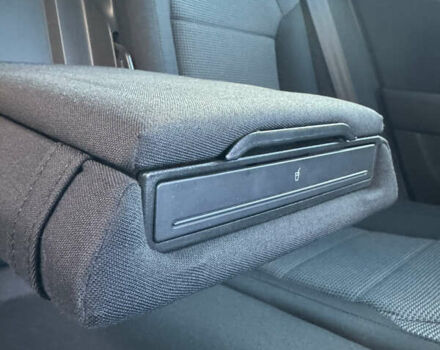 Чорний Фольксваген Пассат, об'ємом двигуна 2 л та пробігом 244 тис. км за 12750 $, фото 71 на Automoto.ua